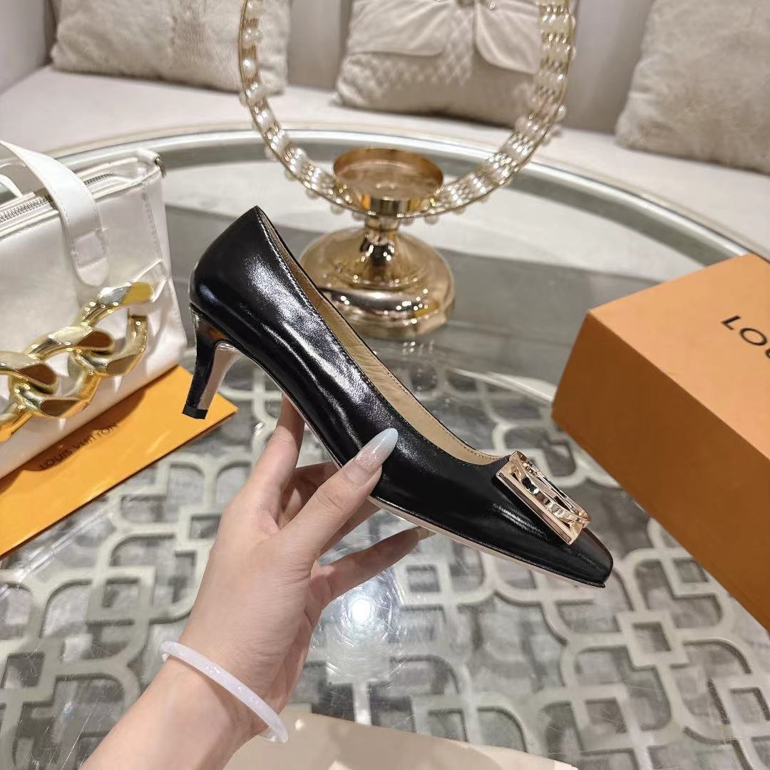 Women's high heels
